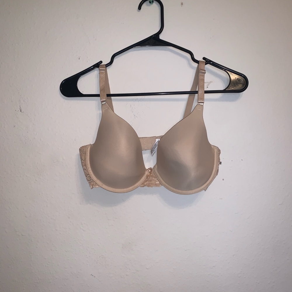 Cream 36D bra